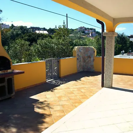 Casa Arcu De Chelu بيت للعطل سانتا لوسيا